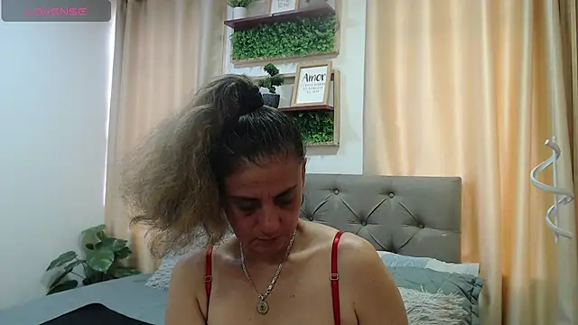 sasi_luna webcam