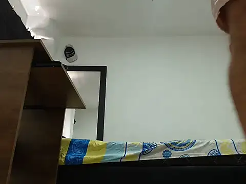 cloudsxxx webcam
