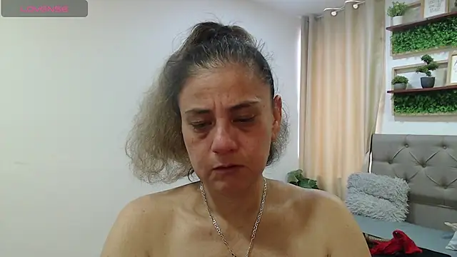 sasi_luna webcam