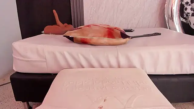 YummyDuooo webcam