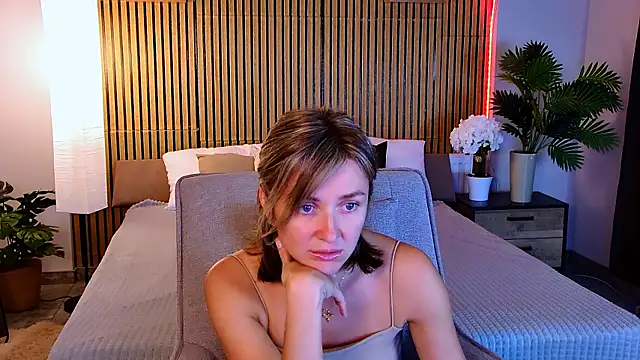 EmeraldGlow webcam