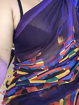 noty_girl2 webcam