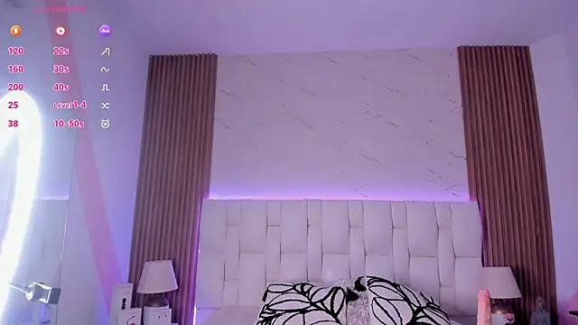isabella_whiithe webcam