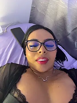 Aylin_Fox webcam