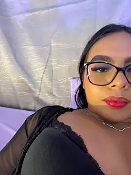 Aylin_Fox webcam
