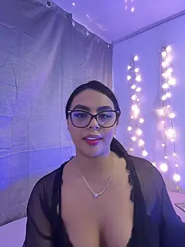 Aylin_Fox webcam