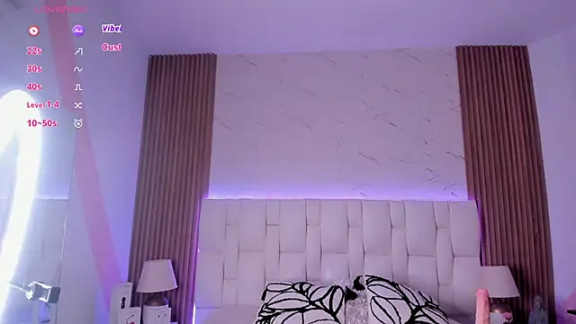 isabella_whiithe webcam