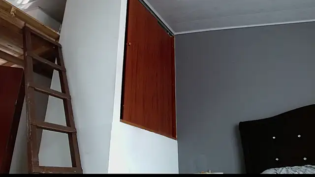 Emilia_1995 webcam