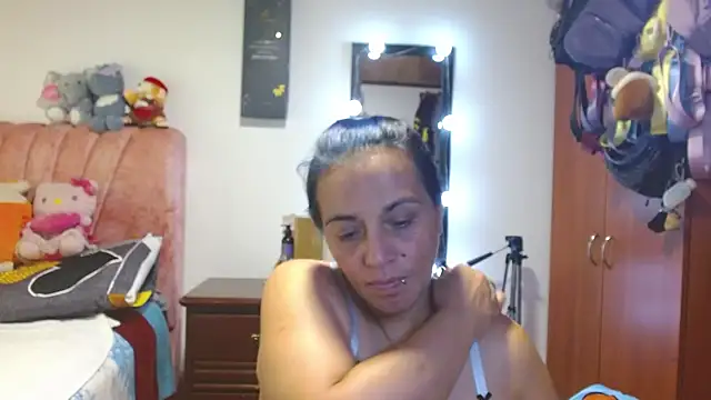 zoe_hotxxx webcam