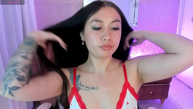 miss_isabella_m webcam