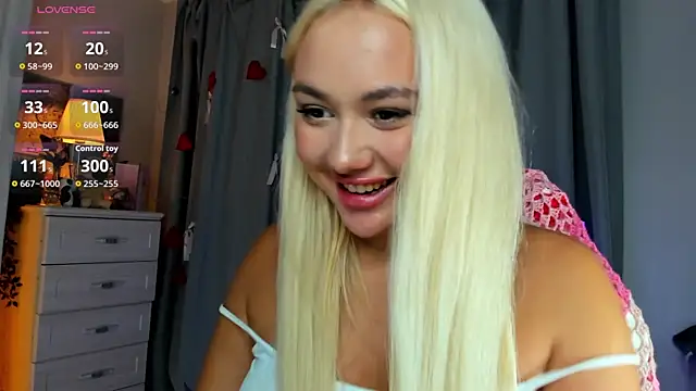 _Loneve__ webcam