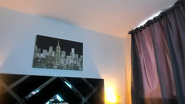 Nauthy_Nahomi webcam