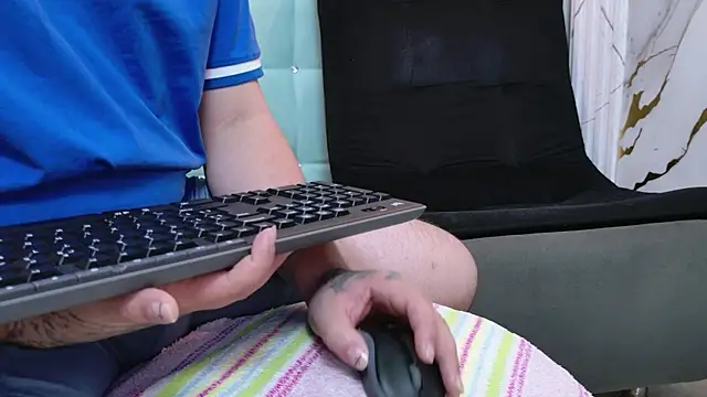 SasshaSpicy webcam