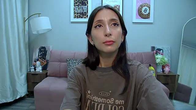 DanaRoges webcam
