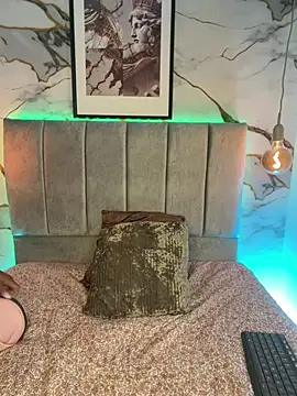 Brenda_Brm webcam