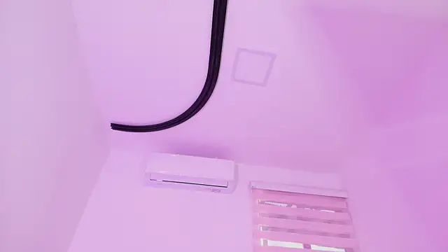 Malaia_thompson_ webcam