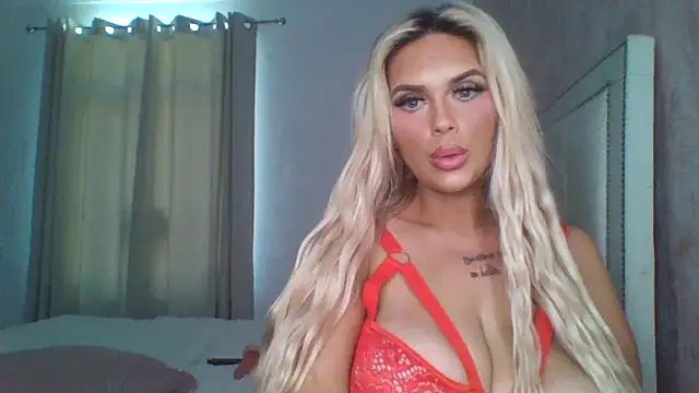 MiaMae_x webcam