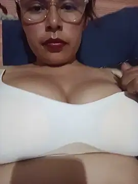 pamela_sween webcam