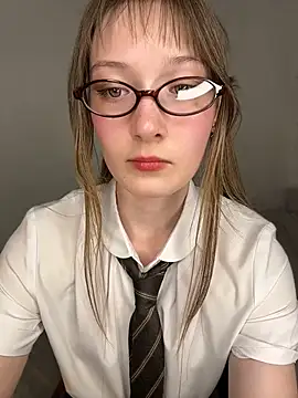 Strawberry_Senpai webcam