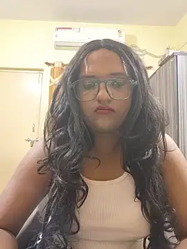 Anusha_k_e webcam