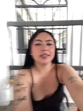 IvyRoose_Pink webcam