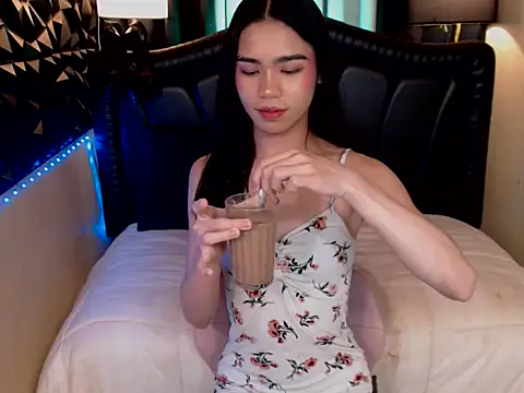 Christine_pretty webcam
