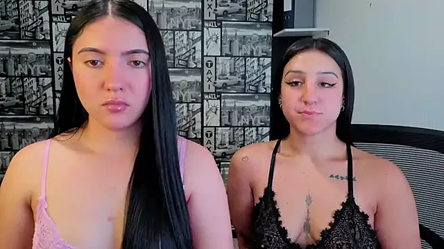 Isa_And_Natasha webcam