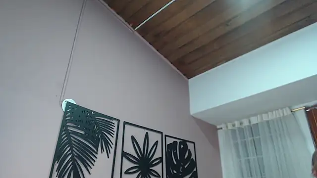 amara_rousse1 webcam