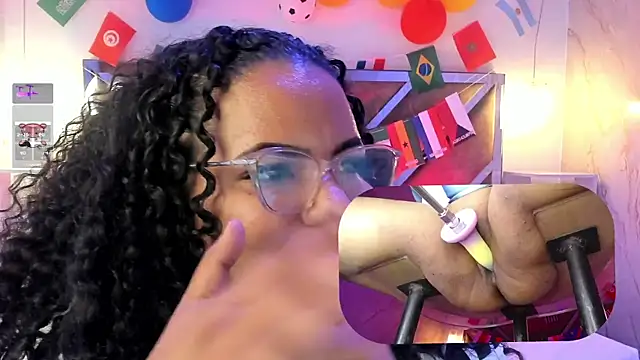 MhiaRey webcam