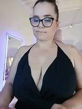 MariaPau_83 webcam