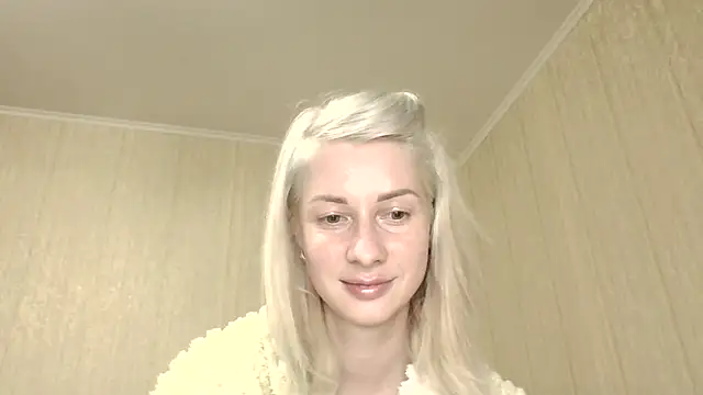 BlondieOnline_ webcam