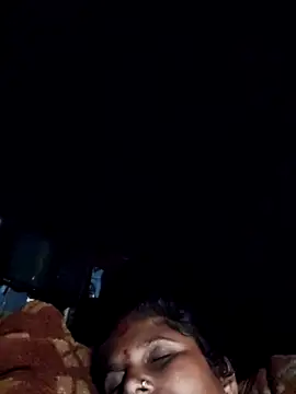 Hot_di97 webcam