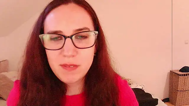 EmilyHotAngel webcam