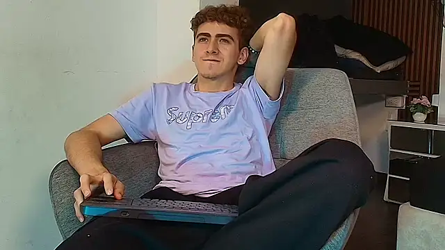 Tyler_Mcrey webcam