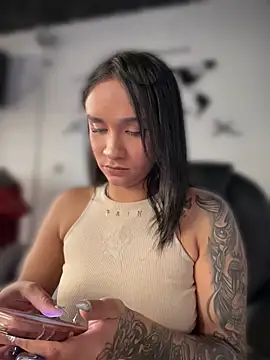 Isabella-Teen