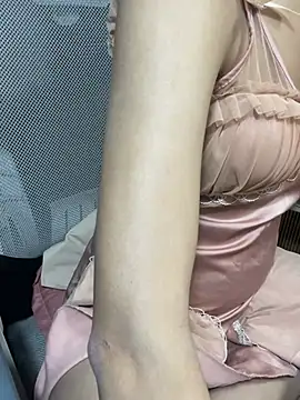 Mina048 webcam