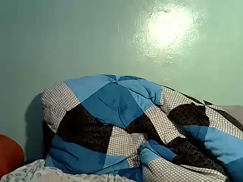 Slim_camilla webcam
