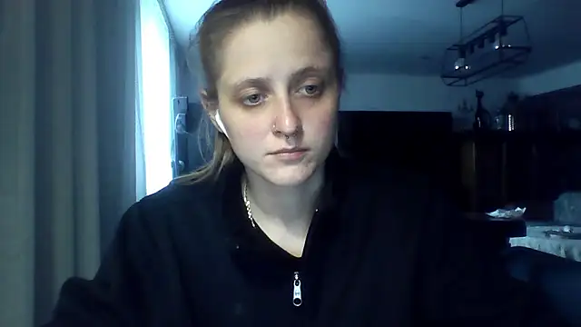 LeaWetGirl webcam
