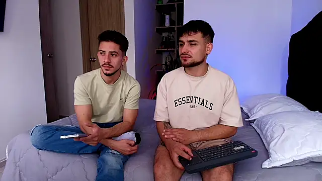 Two_sinzXX Live Web Cam Show