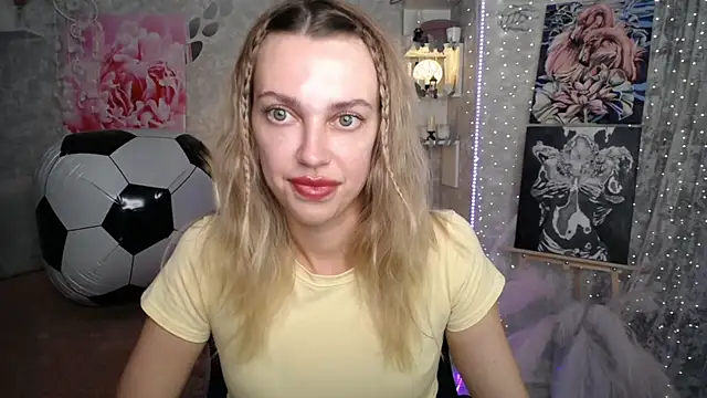 NickyAdamidi webcam