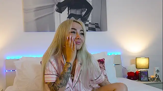 francescagrayy - FrancescaGrayy's free webcam - UK Sex Cams