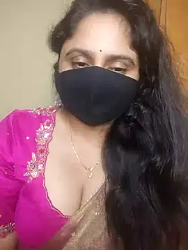 sravvi499 (F milf) - CRAZY BATH SHOW ON TUB IN THIS FRIDAY 7P