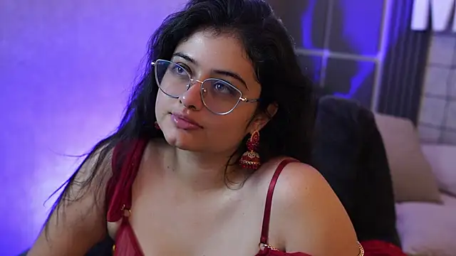 madison_flame (F teen) - blow job + saliva in my tits