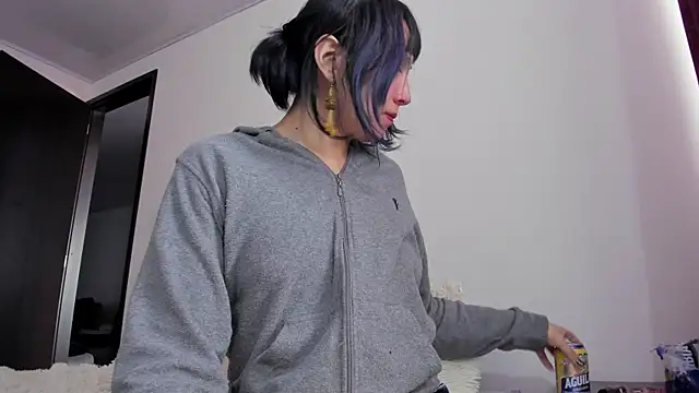 Room312_ Live Web Cam Show