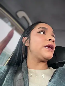 Isabella-Teen