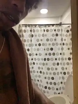 Larry-n-clouds Live Web Cam Show