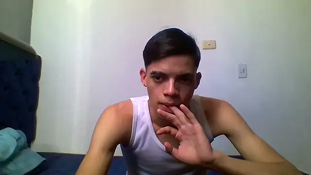 Latinos_2001 webcam