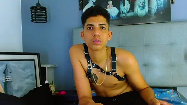 lukaz_caballero - Lukaz_Caballero's free webcam - UK Sex Cams