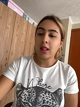 Miabonnett_ webcam