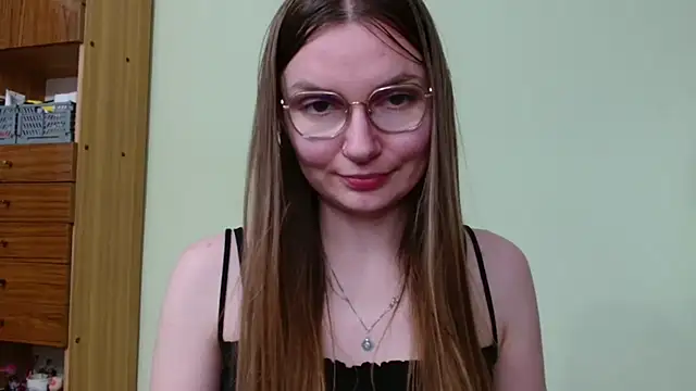 LooveELLYx webcam